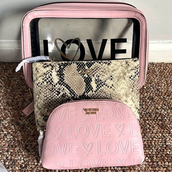Victoria Secret 3 Pcs Beauty-To-Go Trio Makeup Bags! - Picture 1 of 7